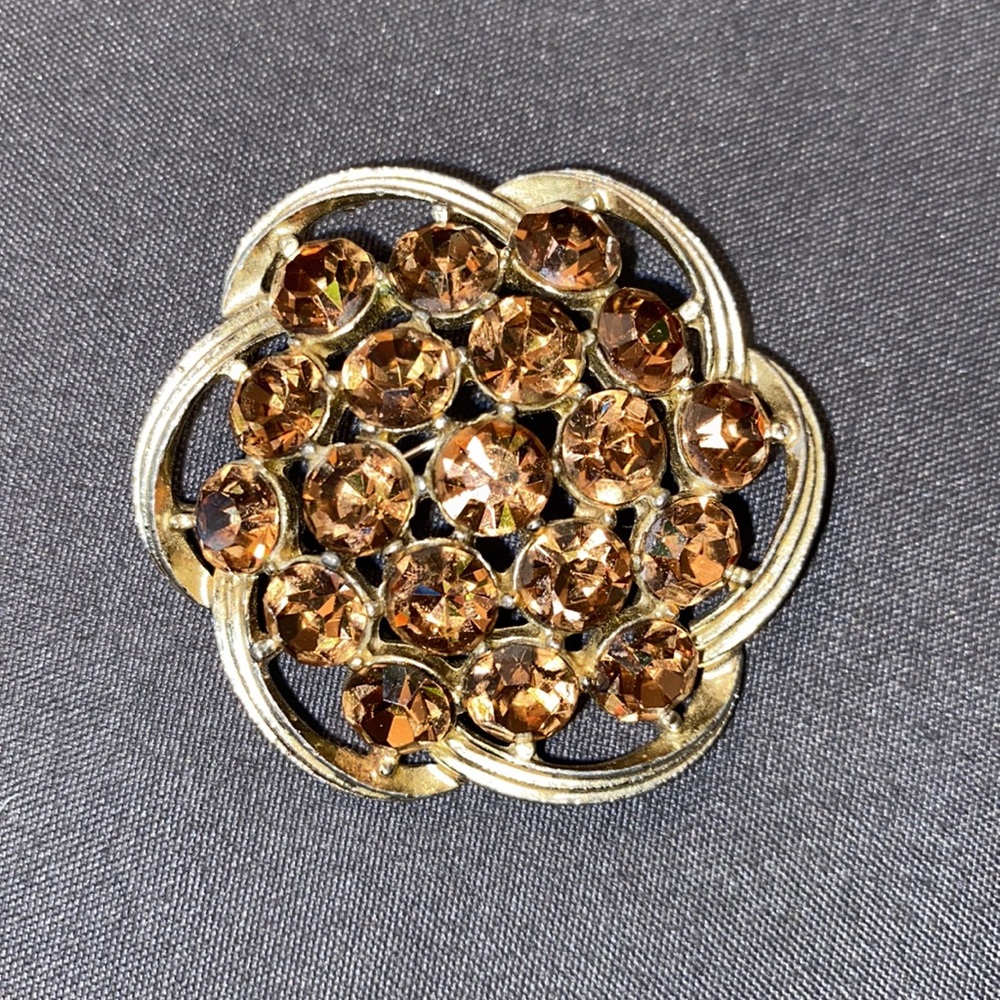 Vintage Kramer Amber Brooch